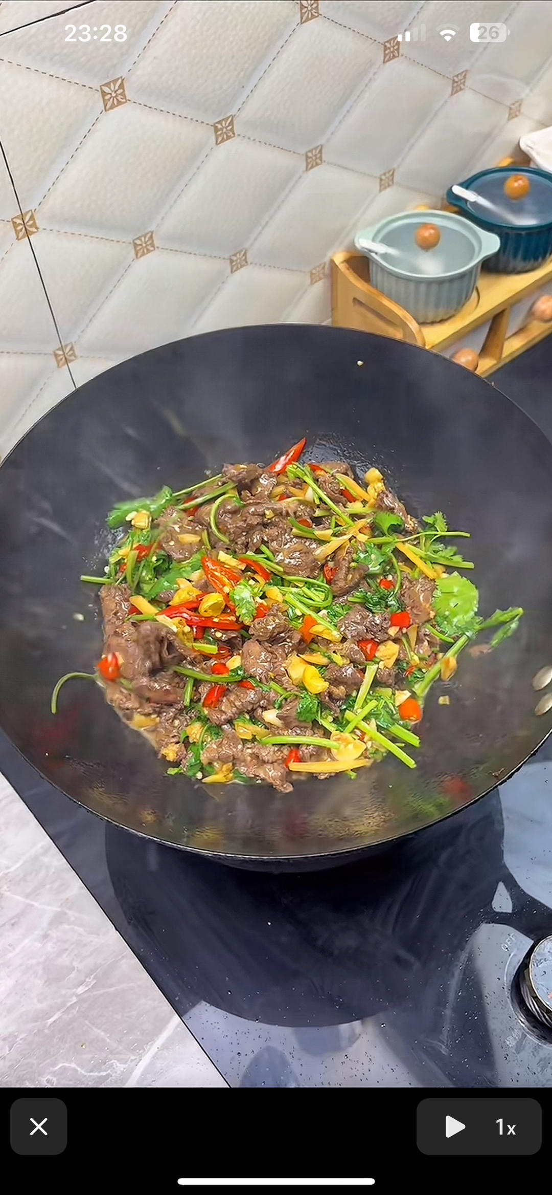 青红泡椒香菜炒牛肉