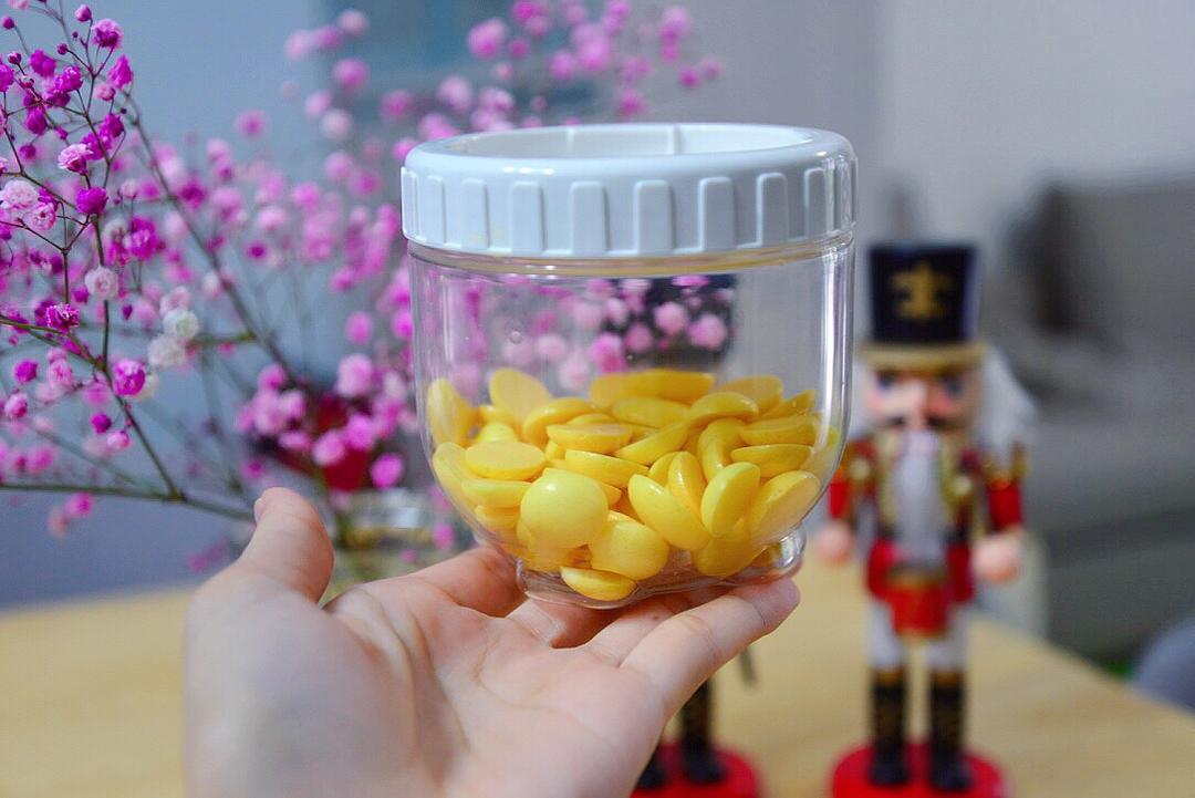 入口即化的无添加蛋黄溶豆