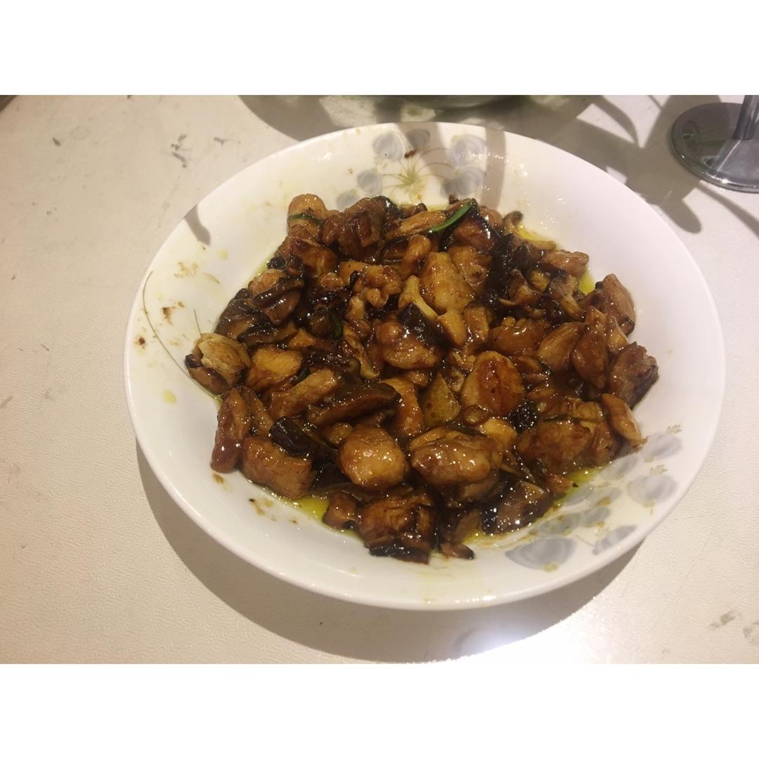 蘑菇滑鸡（香菇滑鸡）