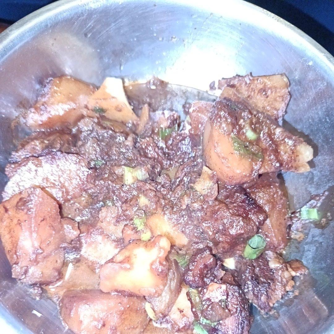 番茄炖牛腩