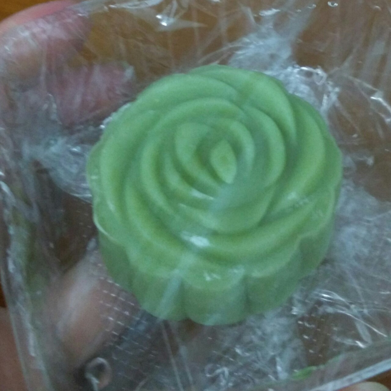 【视】《知味人生》美食视频（8）抹茶红豆沙冰皮月饼