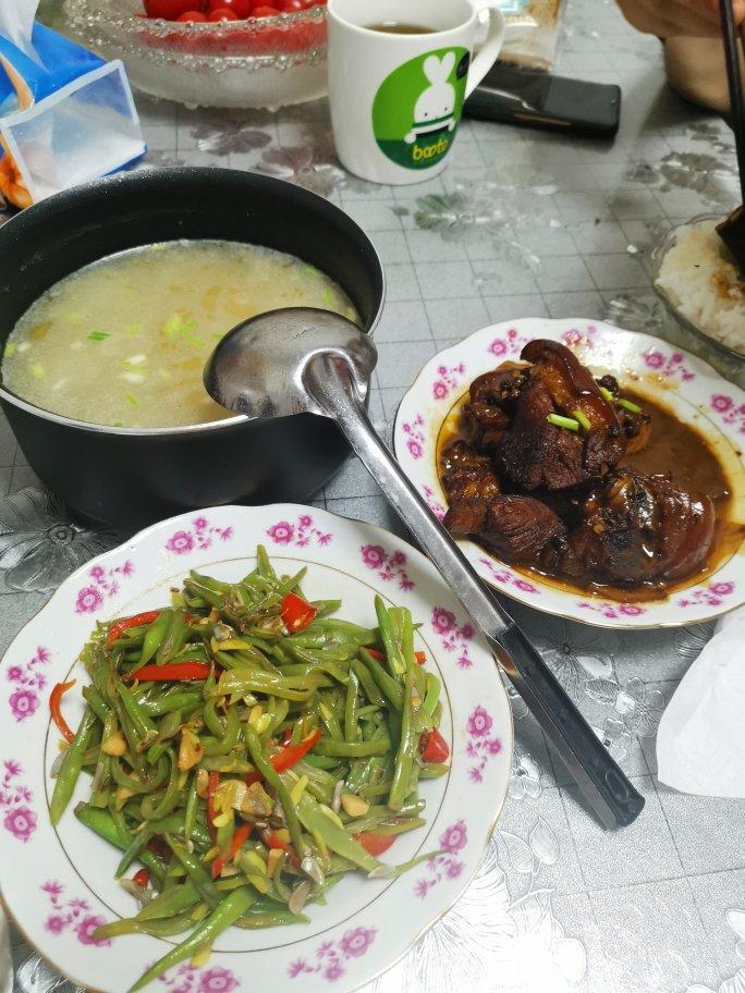 湖北名物皮蛋冬瓜汤
