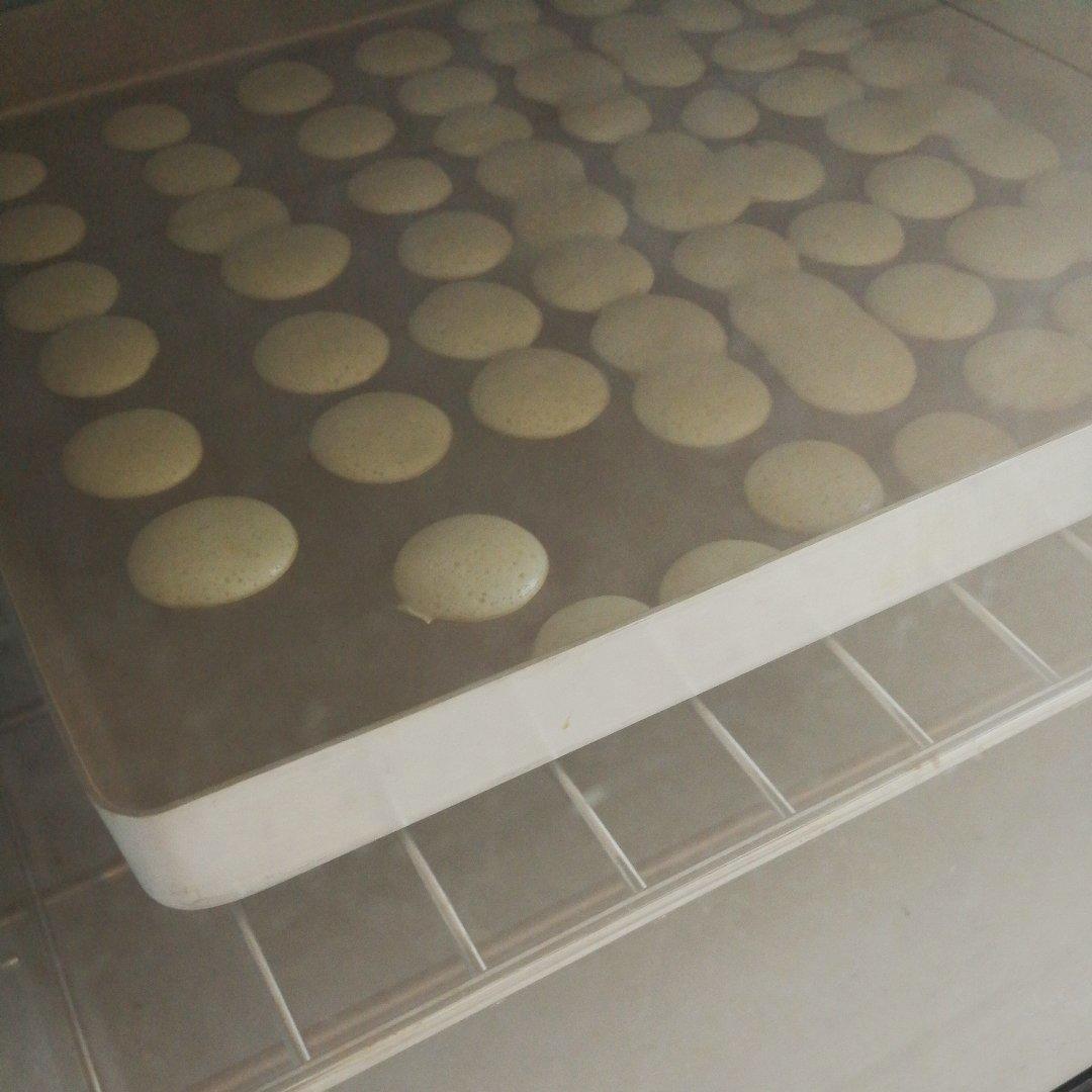 入口即化的蛋黄小饼干