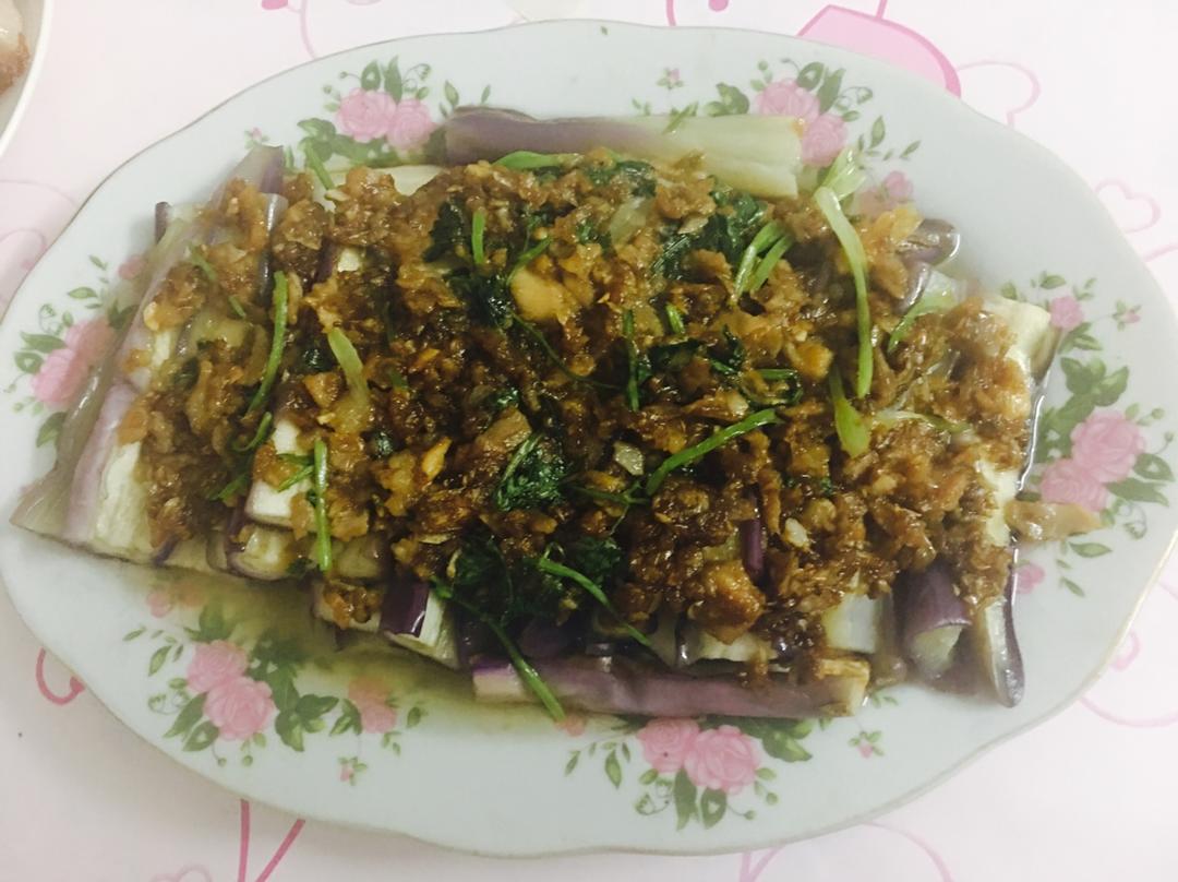 蒜泥拌蒸茄条