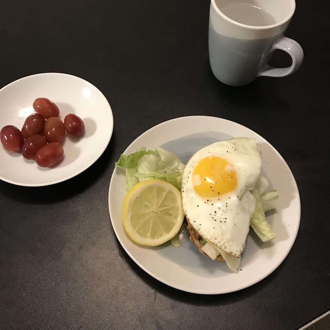 🥘七天减脂轻食瘦身早午餐 三文鱼 牛油果开放三明治等