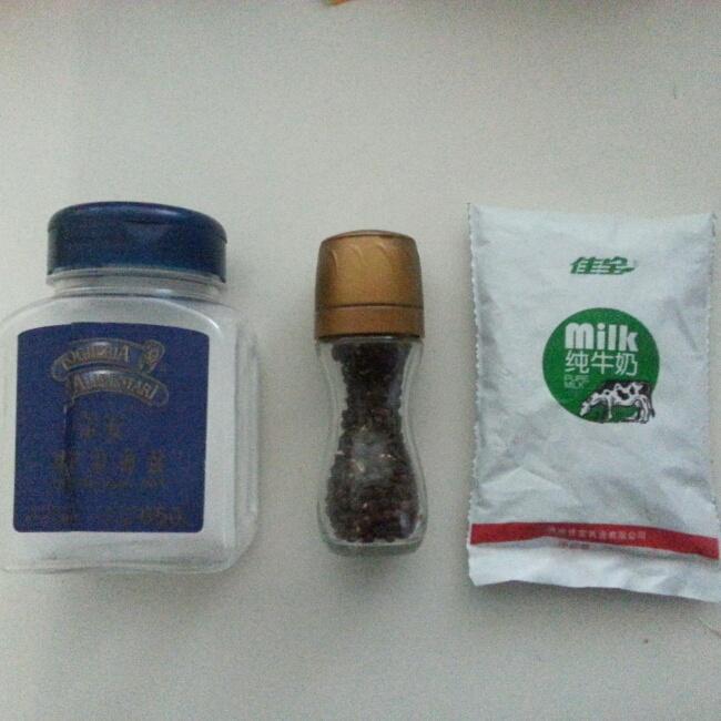 纯奶手撕吐司的做法 步骤1