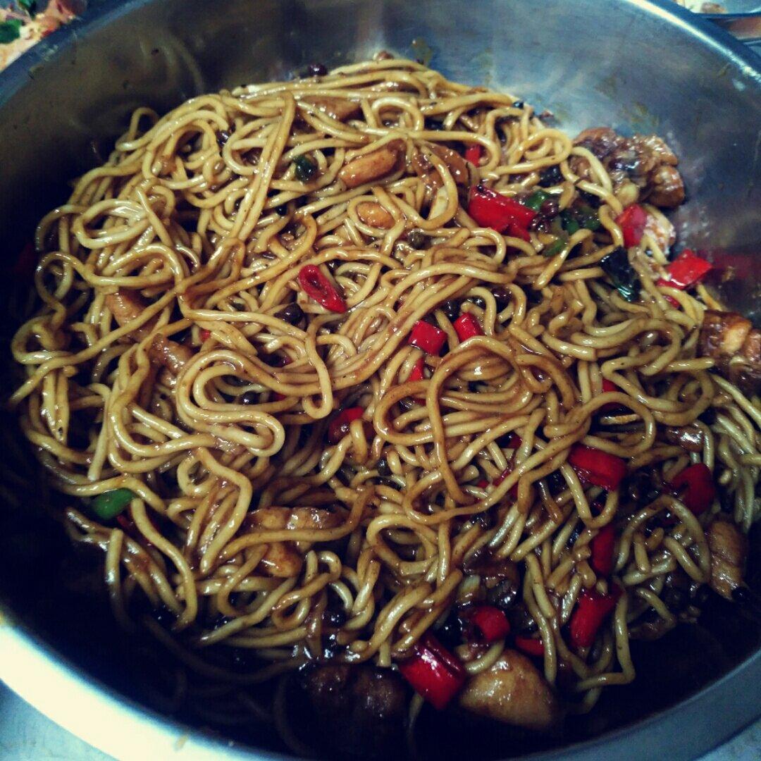 麻辣过瘾双椒鸡捞面