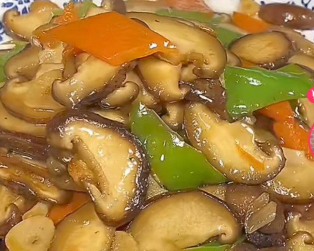 家常炒香菇的做法