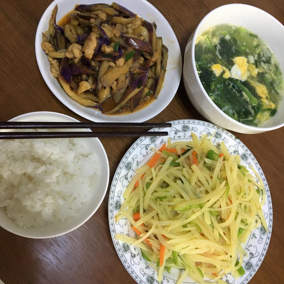 菠菜鸡蛋汤