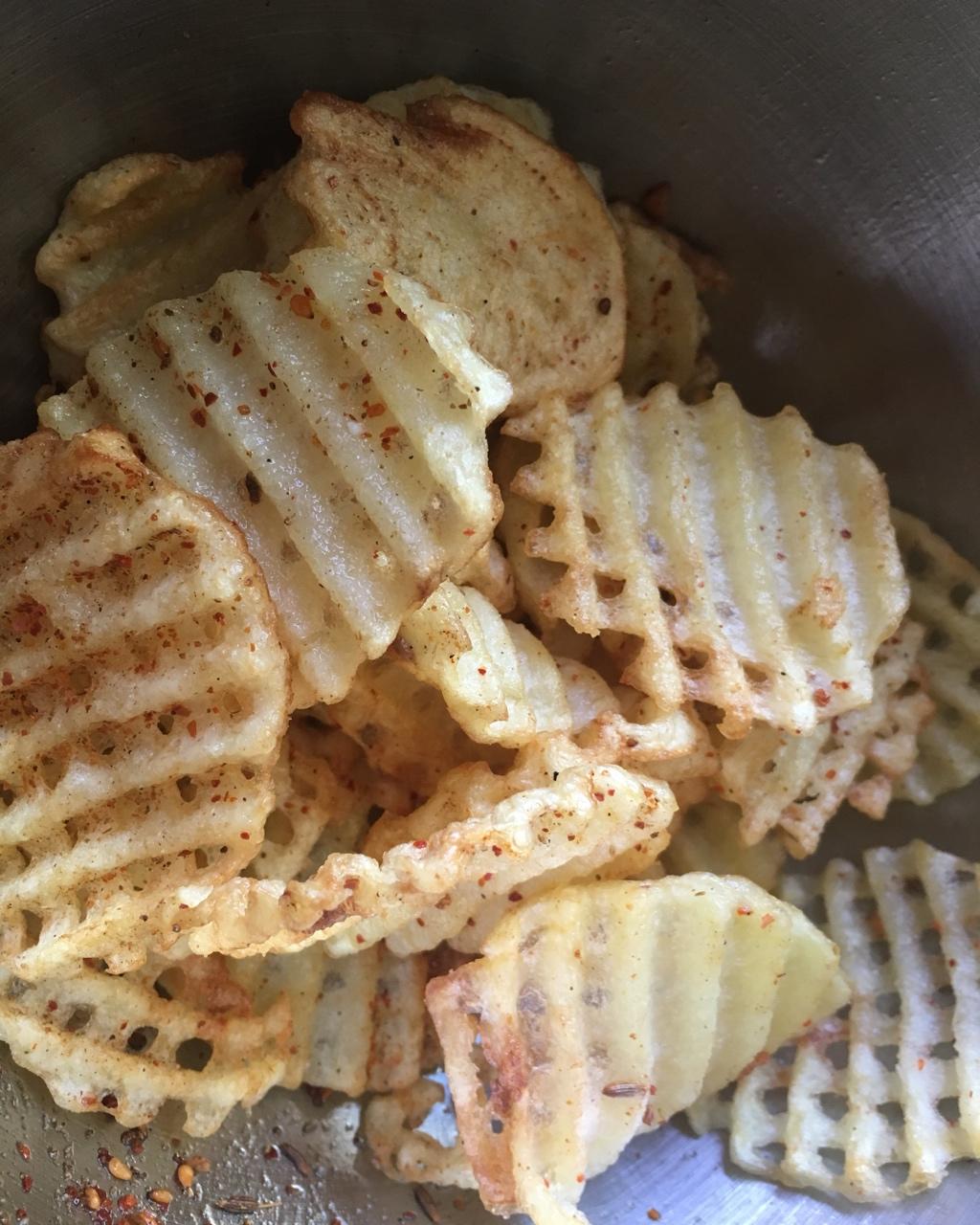 噢！薯片！地瓜片！