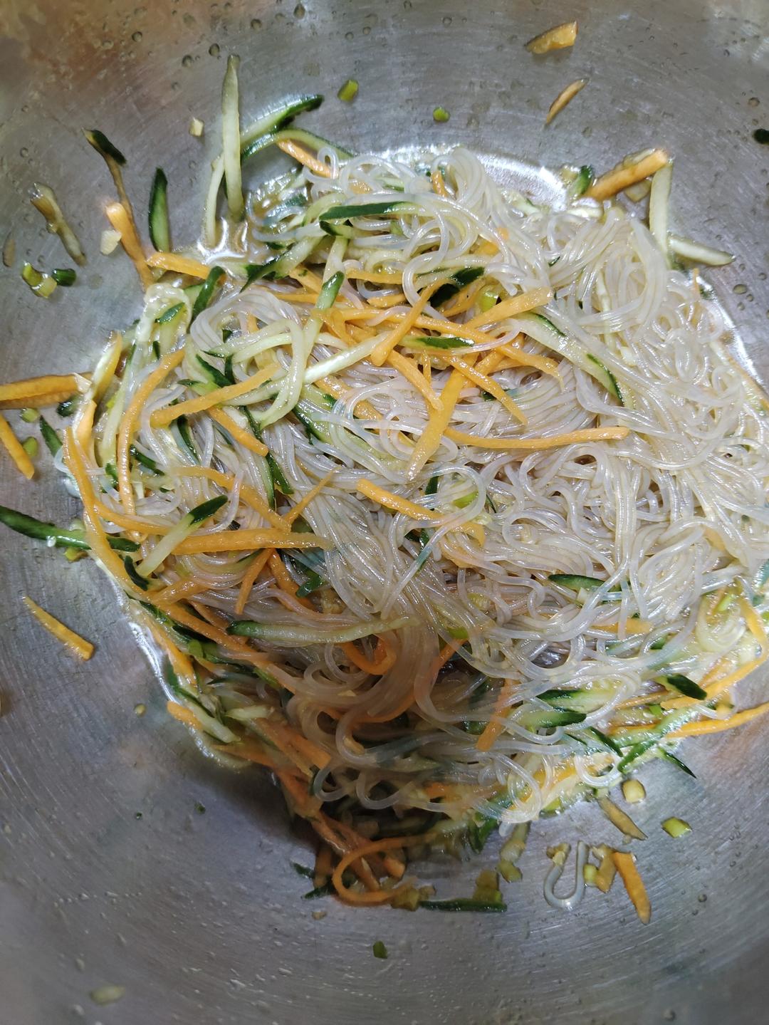 简易版凉拌粉丝