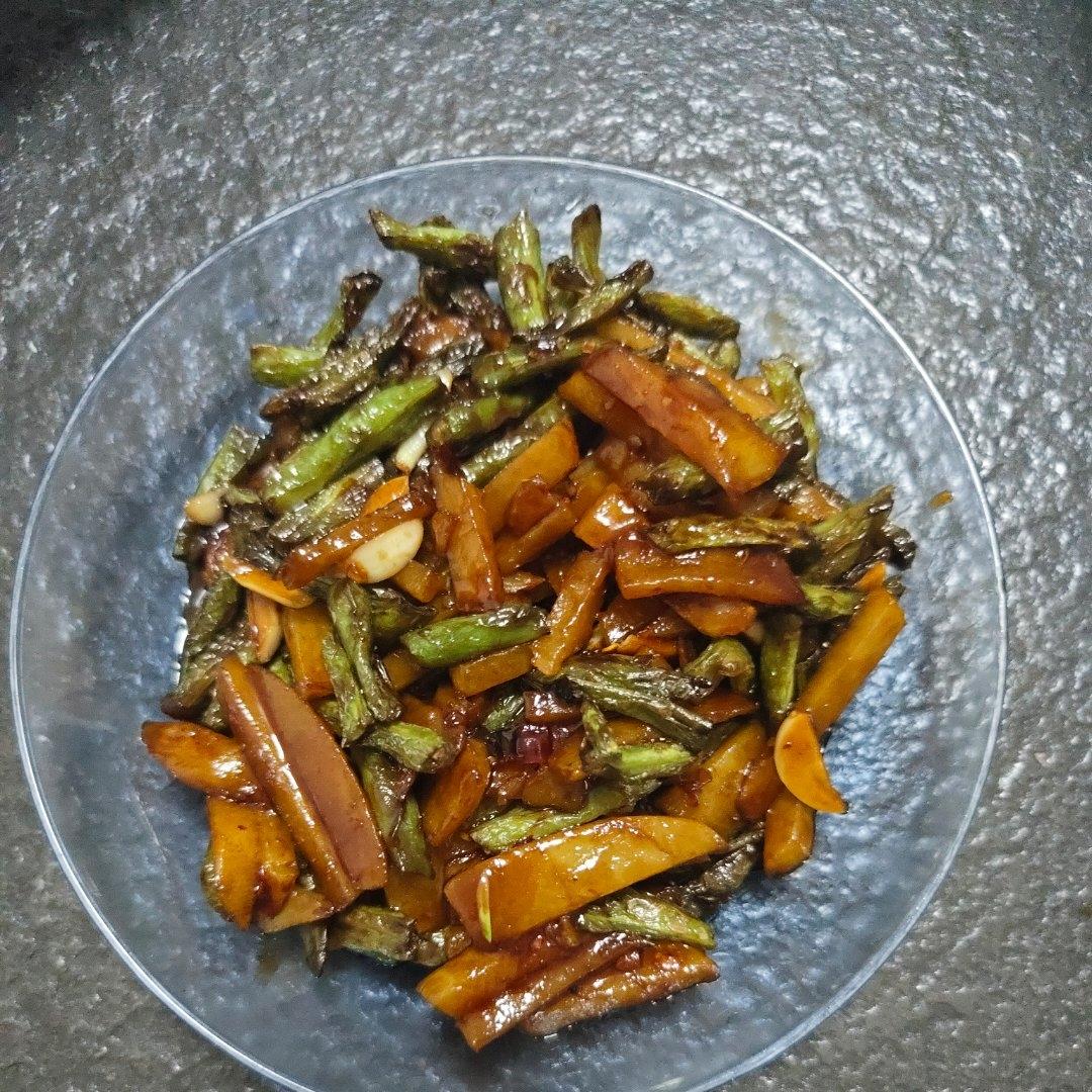 干煸豆角土豆