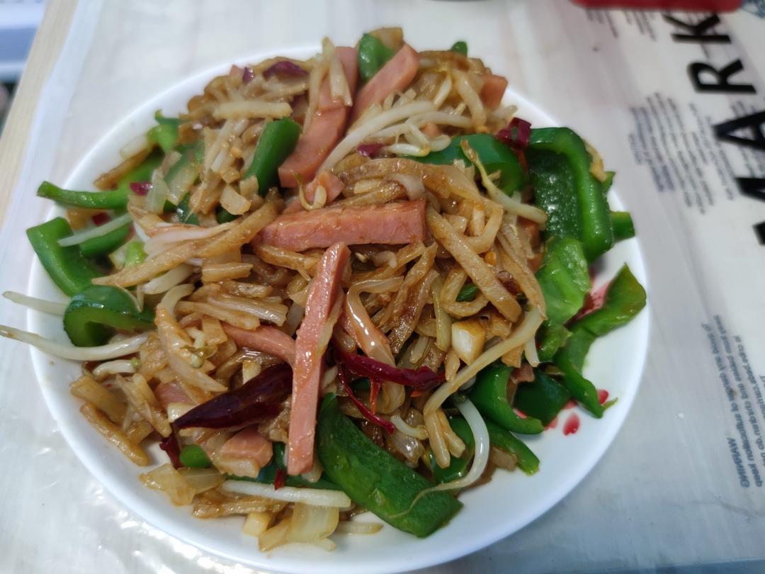 直击灵魂的炒饼丝~