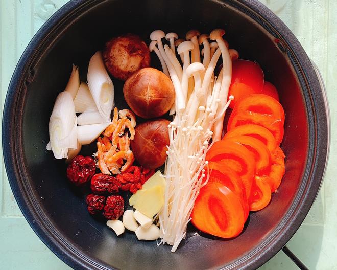 纯自制火锅汤底，清汤锅，菌菇锅，营养又美味，方便快手的做法