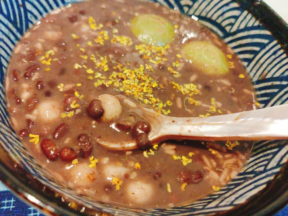 红豆沙桂花醪糟小圆子