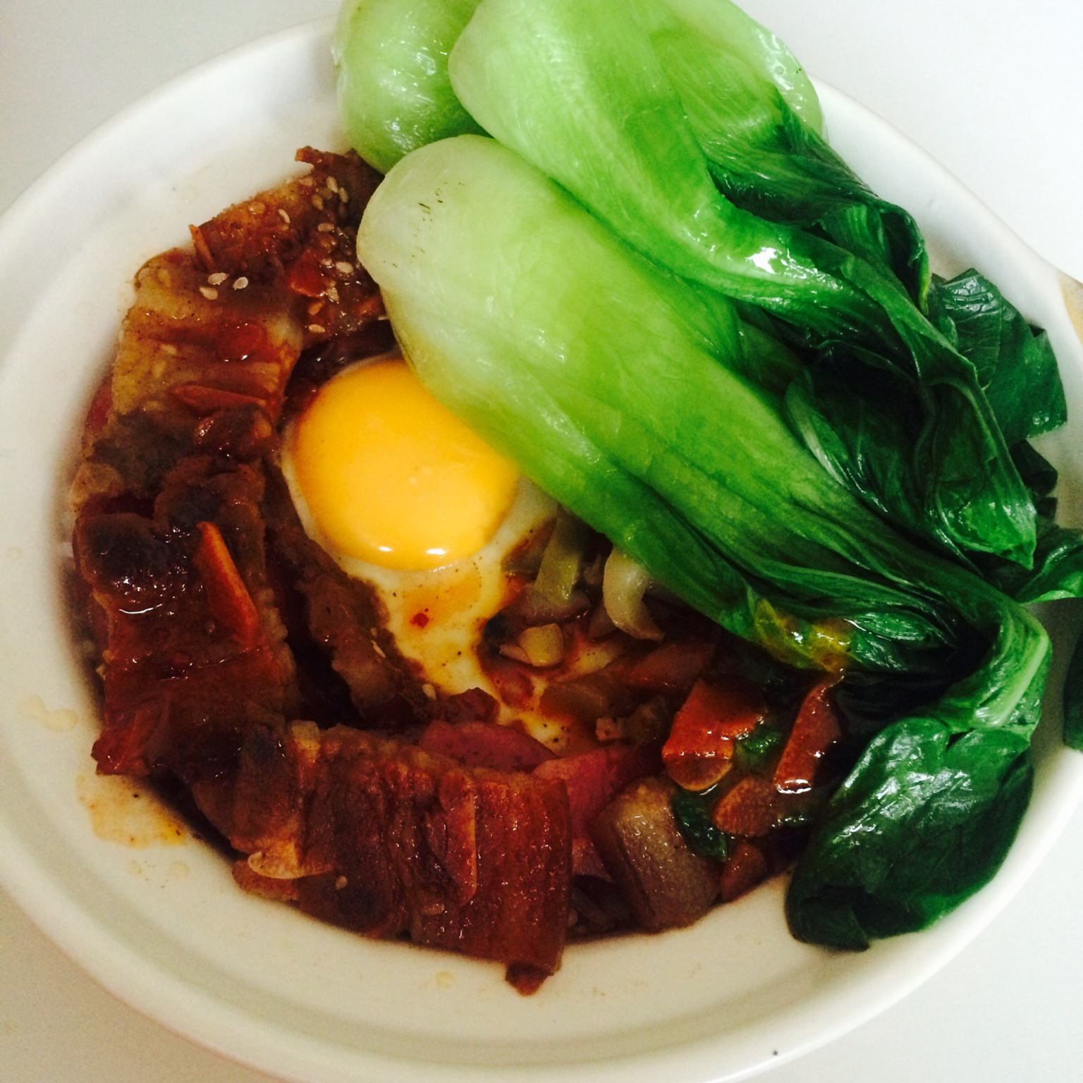 广式腊味煲仔饭