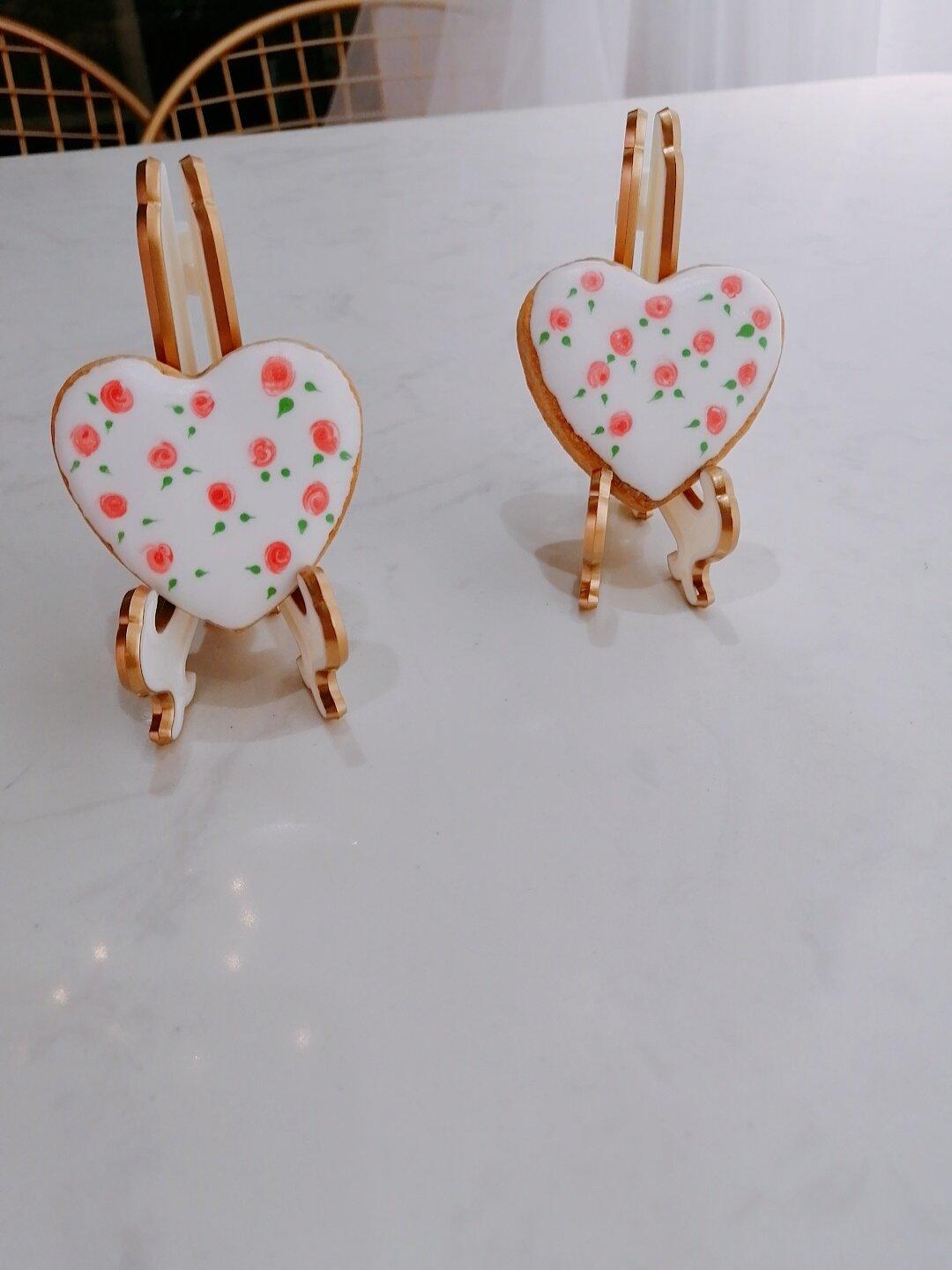 浪漫的情人节爱心小饼干