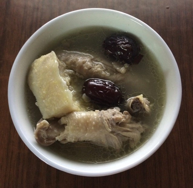 榴莲炖鸡营养汤
