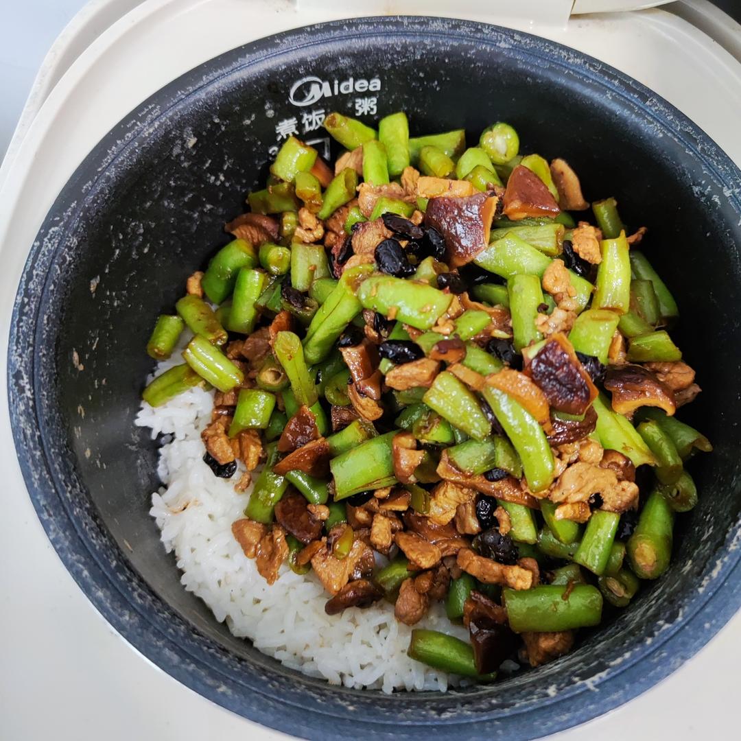家乡扁豆肉饭