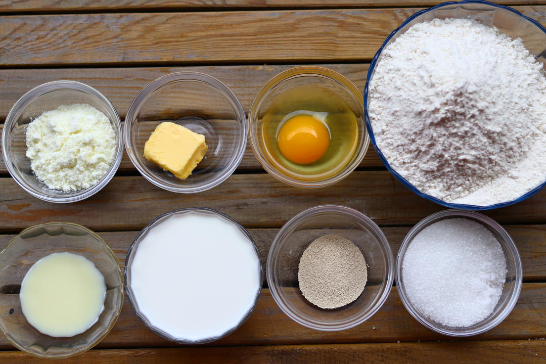 纯奶手撕吐司的做法 步骤1