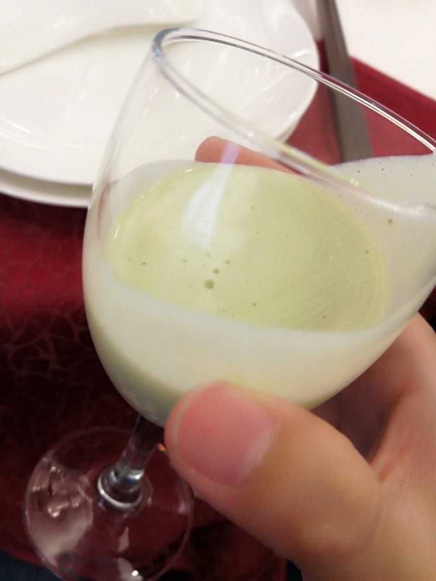 牛油果奶昔