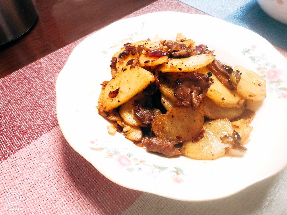 干锅土豆片