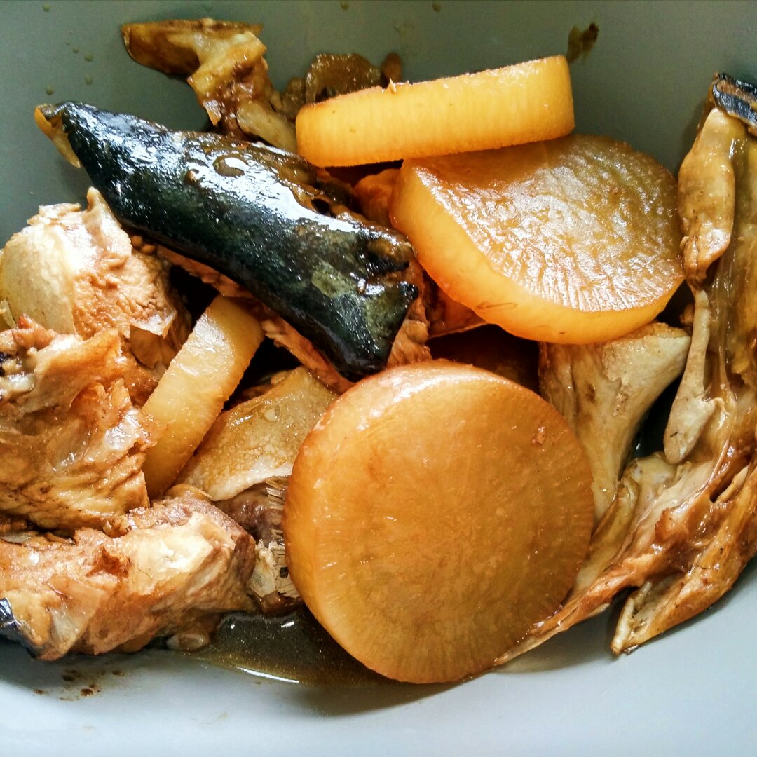 鰤鱼萝卜（日式料理-ブリ大根）