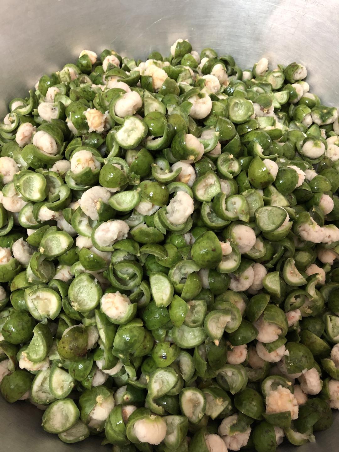 0人做过这道菜melon3601纯粹记录制作过程:每年7月上市的银捻果,拿来