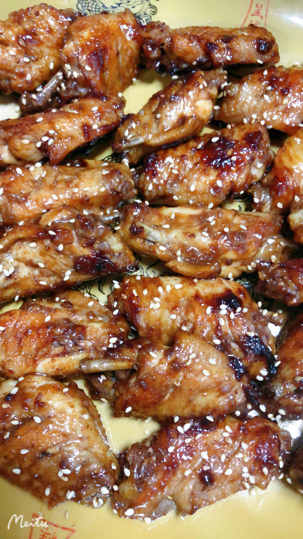 厨师长教你：“可乐鸡翅”的家常做法，味道鲜嫩可口，先收藏起来