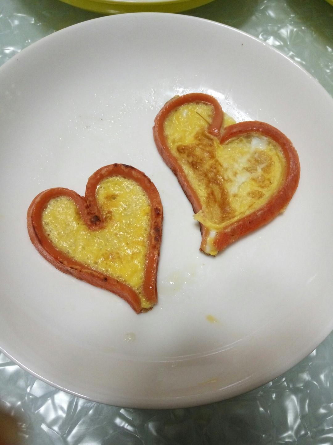 a饭饭-7做的爱心早餐.