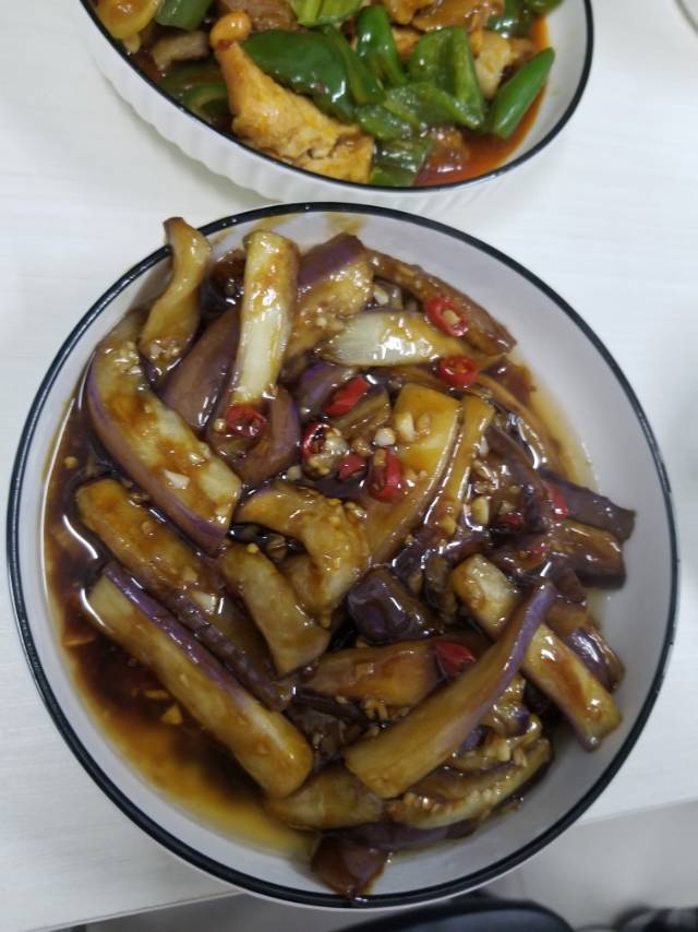 茄子这样做超级下饭！超简单，拌饭绝了
