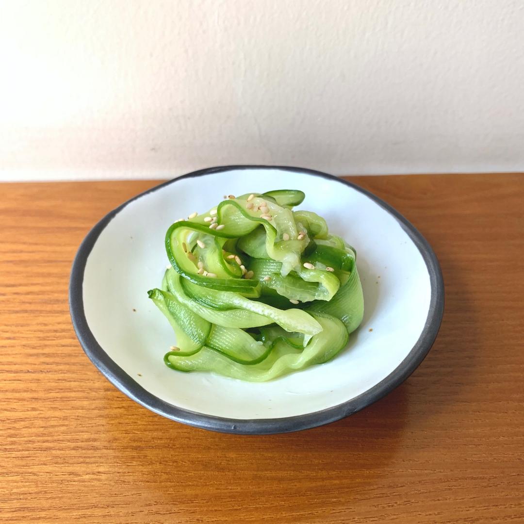 酸酸脆脆的腌黄瓜( Cucumber Salsa)