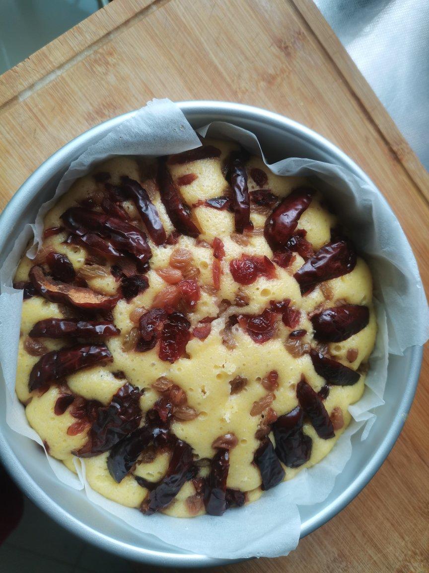 葡萄干玉米面发糕