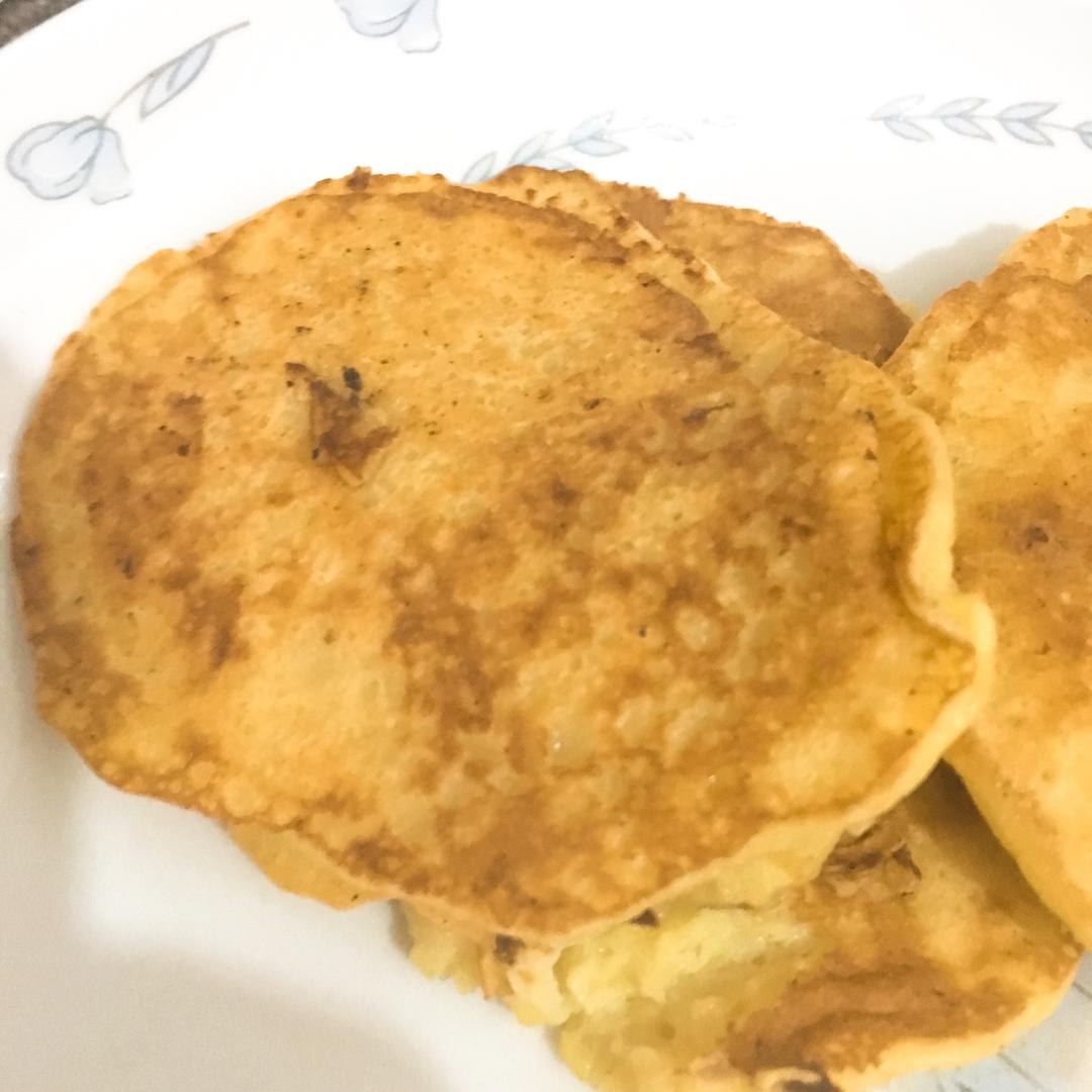 苹果松饼（一岁以上宝宝食用）