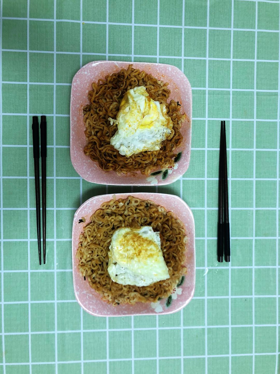 火鸡面(*/ω＼*)