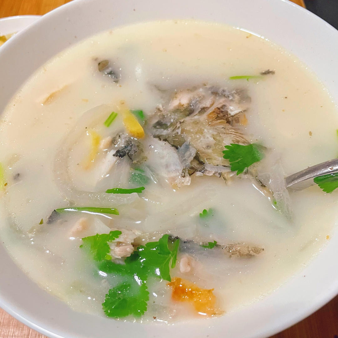 鱼头豆腐汤