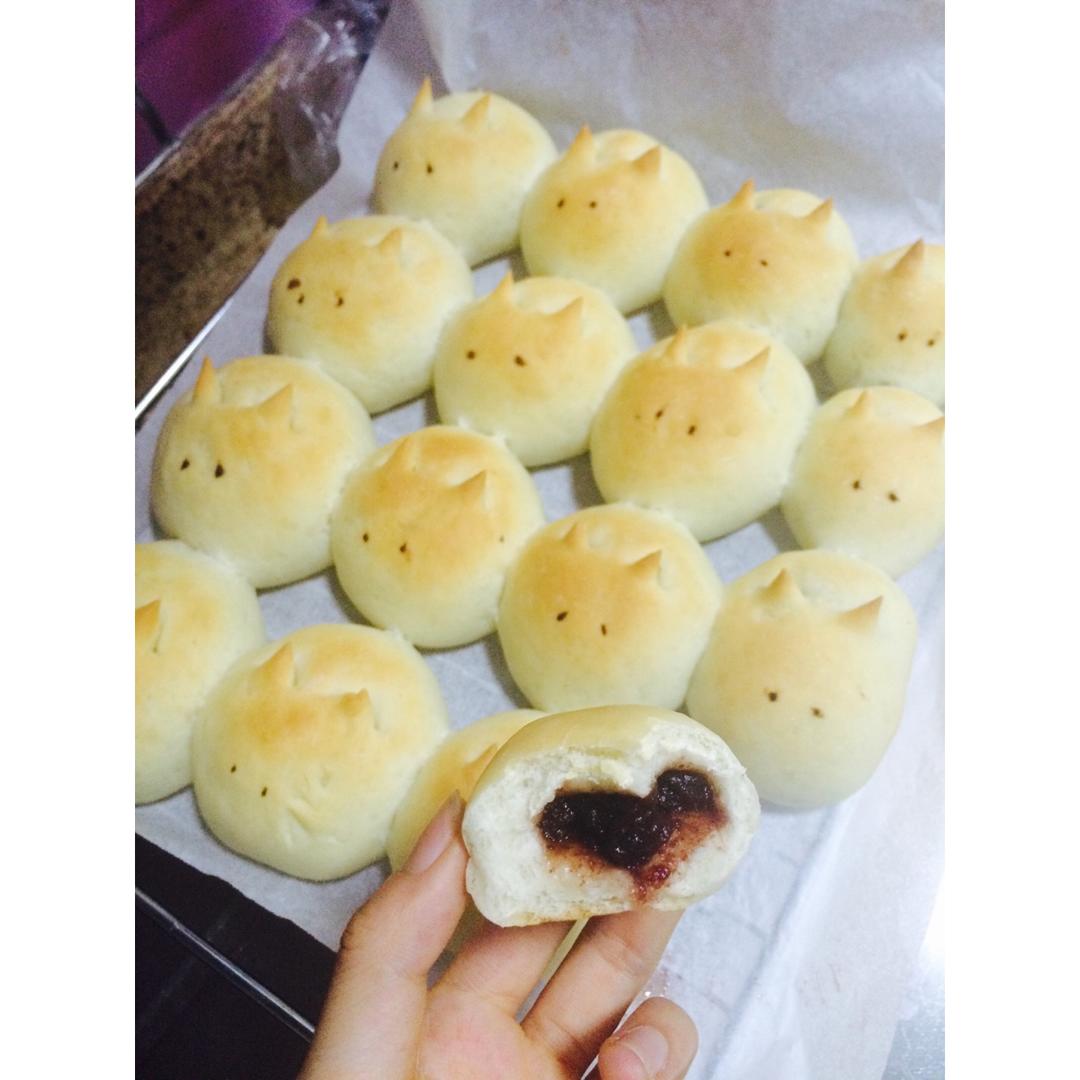 呆萌卡通小餐包