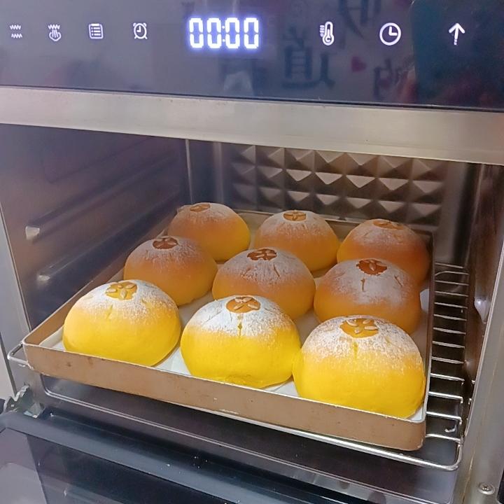 南瓜软欧包