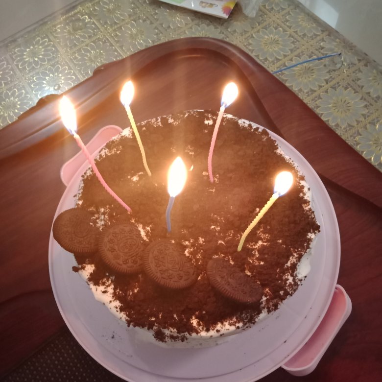简陋的生日蛋糕图片
