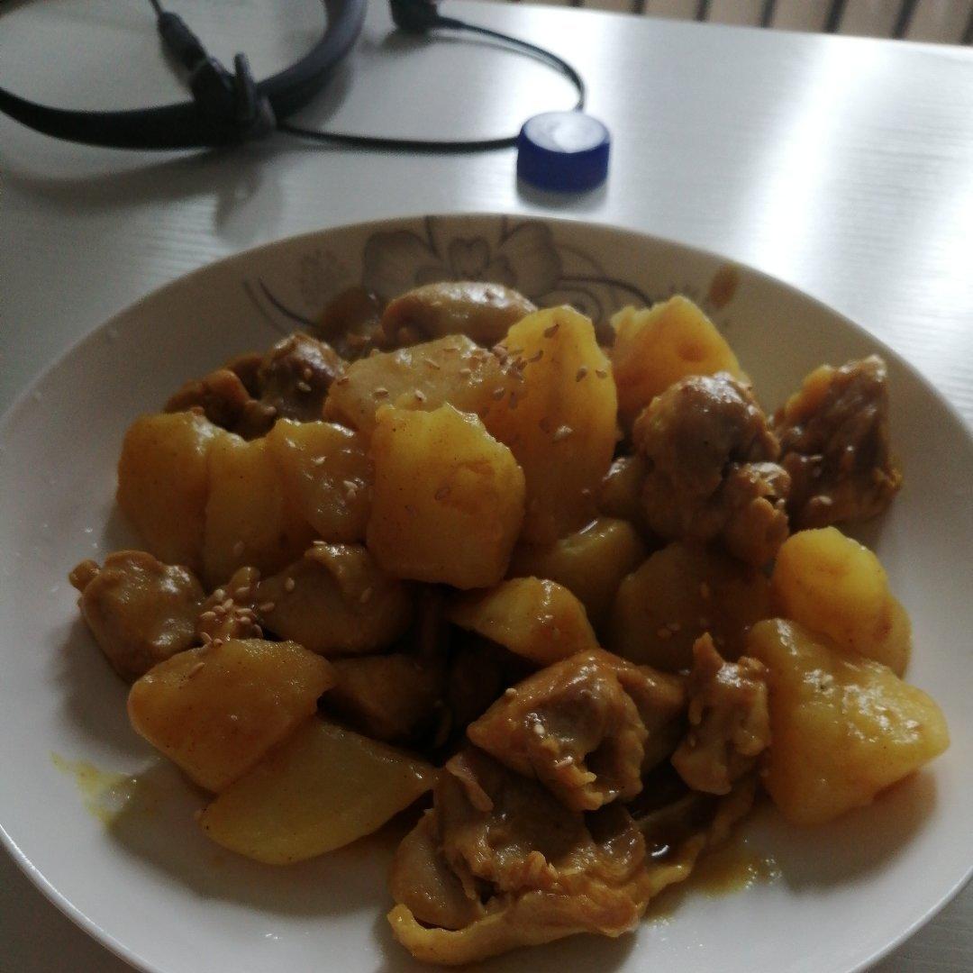 咖喱土豆鸡块