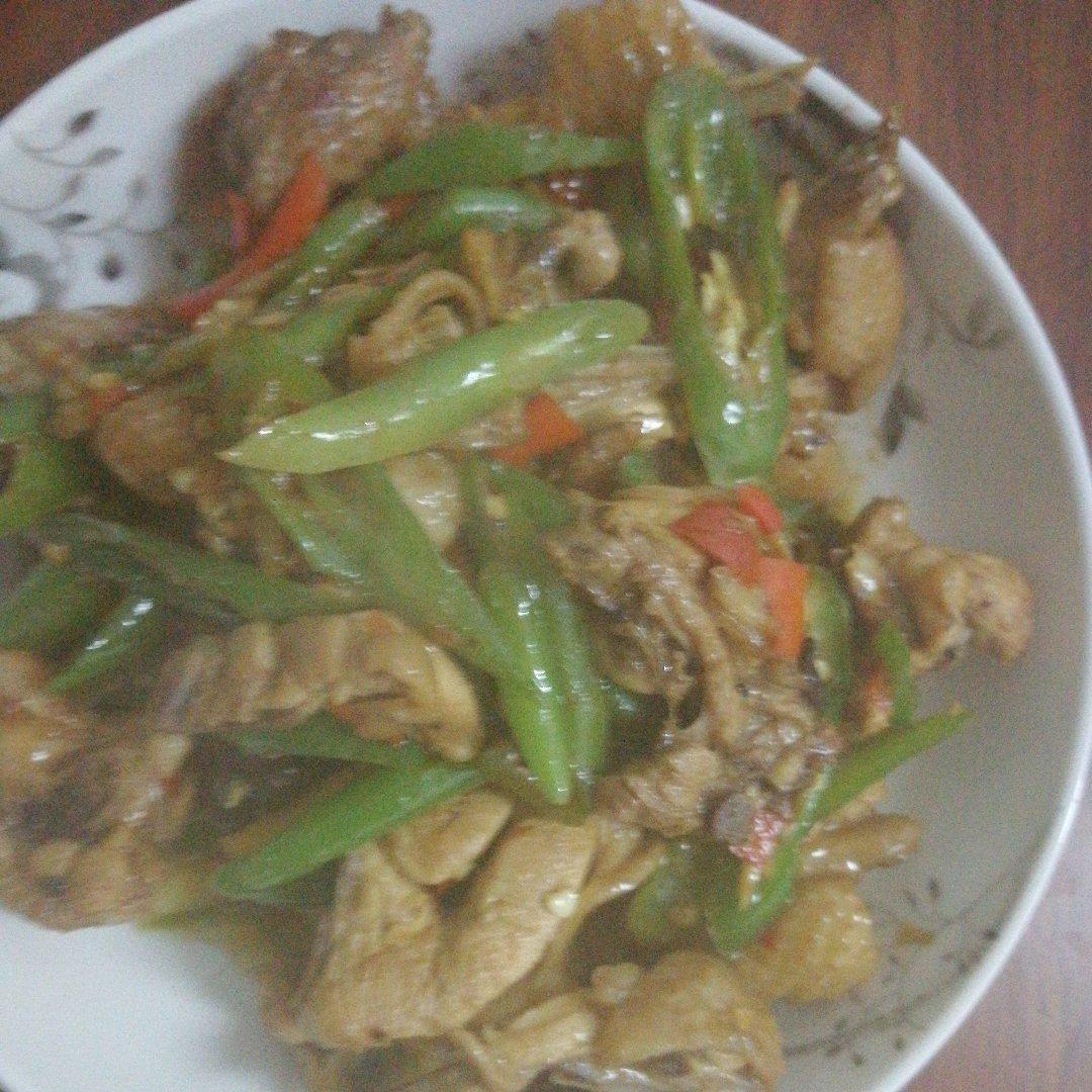 辣椒炒鸡（临沂家常）