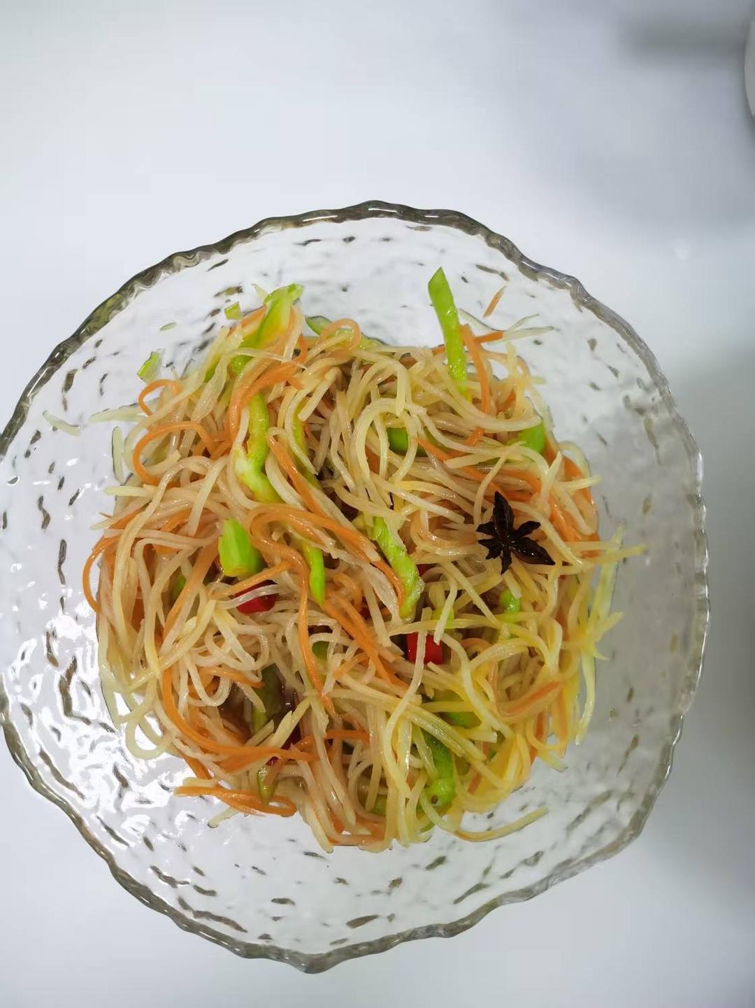 凉拌土豆丝