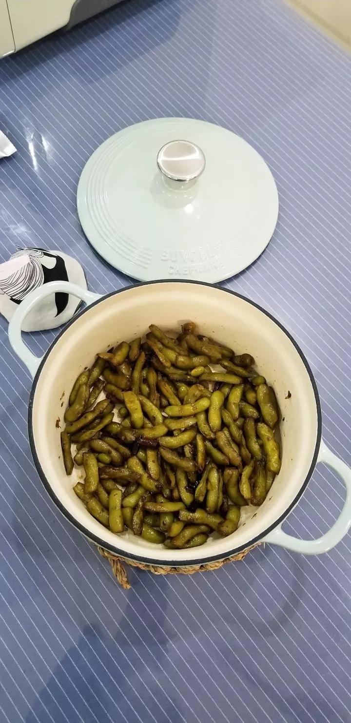 【北鼎珐琅铸铁锅食谱】无水蒜香毛豆