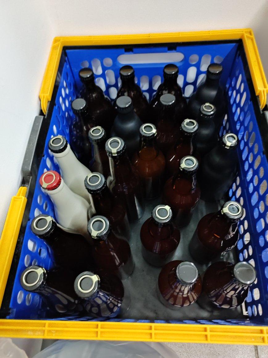 精酿啤酒：经典德国黄啤