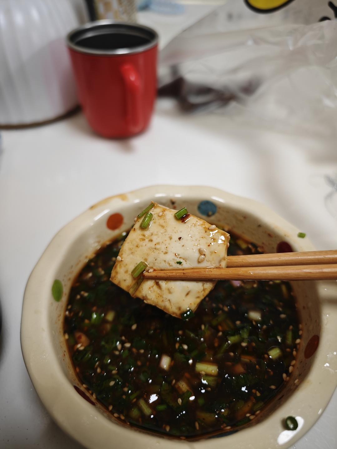 空气炸锅我的神！2步做出外脆里嫩香辣豆腐！