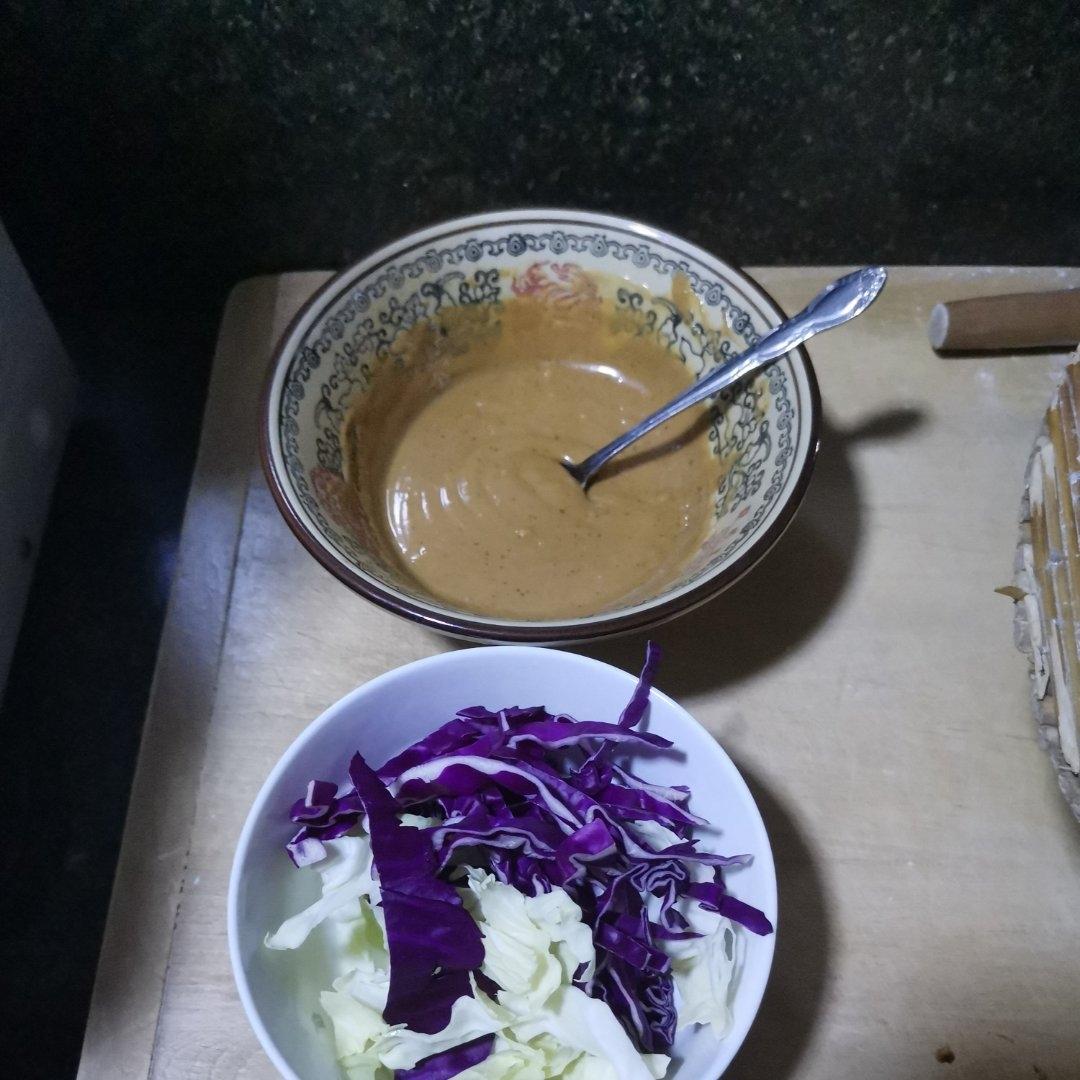 万能麻酱蘸料，好吃到停不下来。吉祥馄饨的麻酱蘸料。