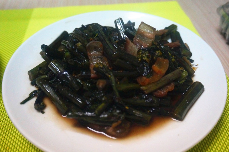 seekline做的紫菜苔炒咸肉