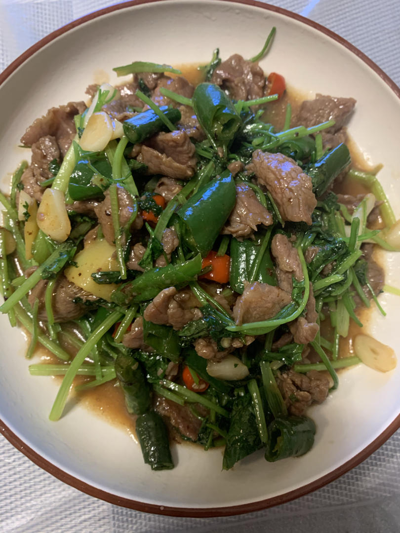 小炒牛肉
