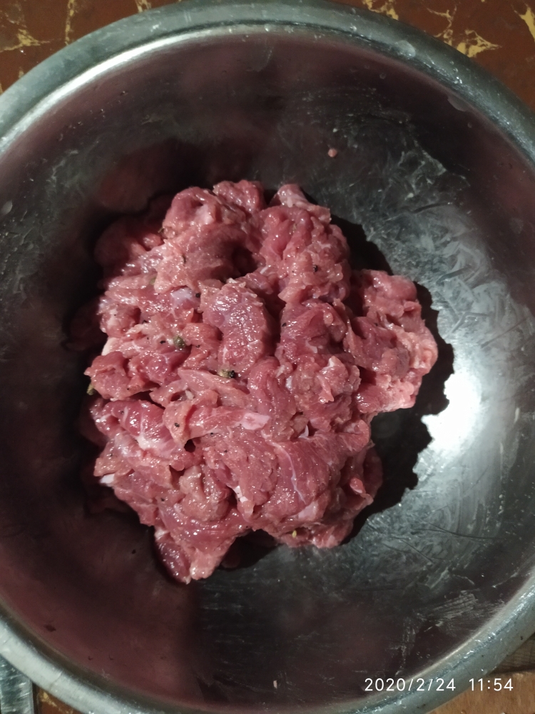 自制辣炒牛肉的做法 步骤1
