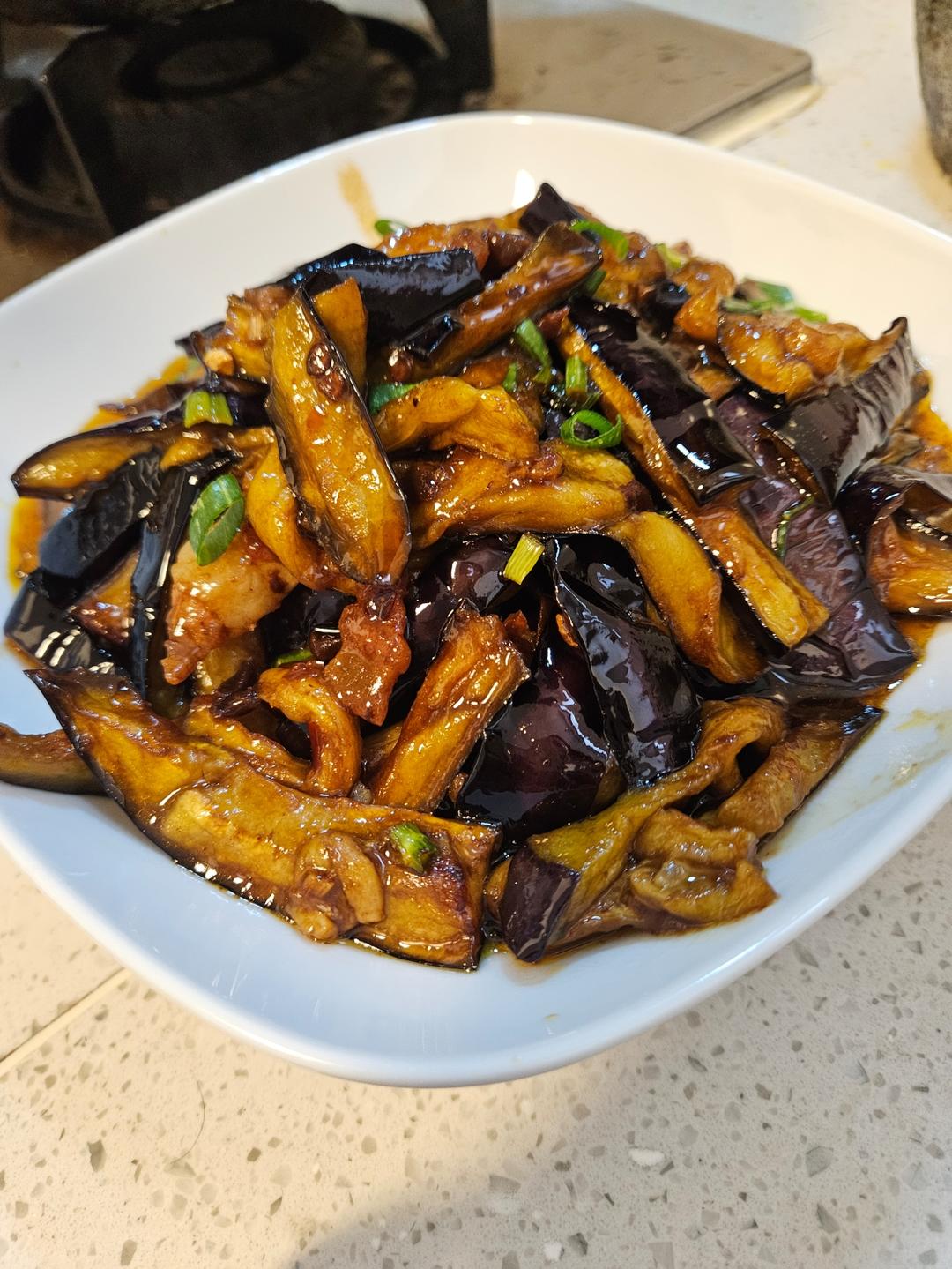 开胃下饭菜！巨简单的家常鱼香茄子煲